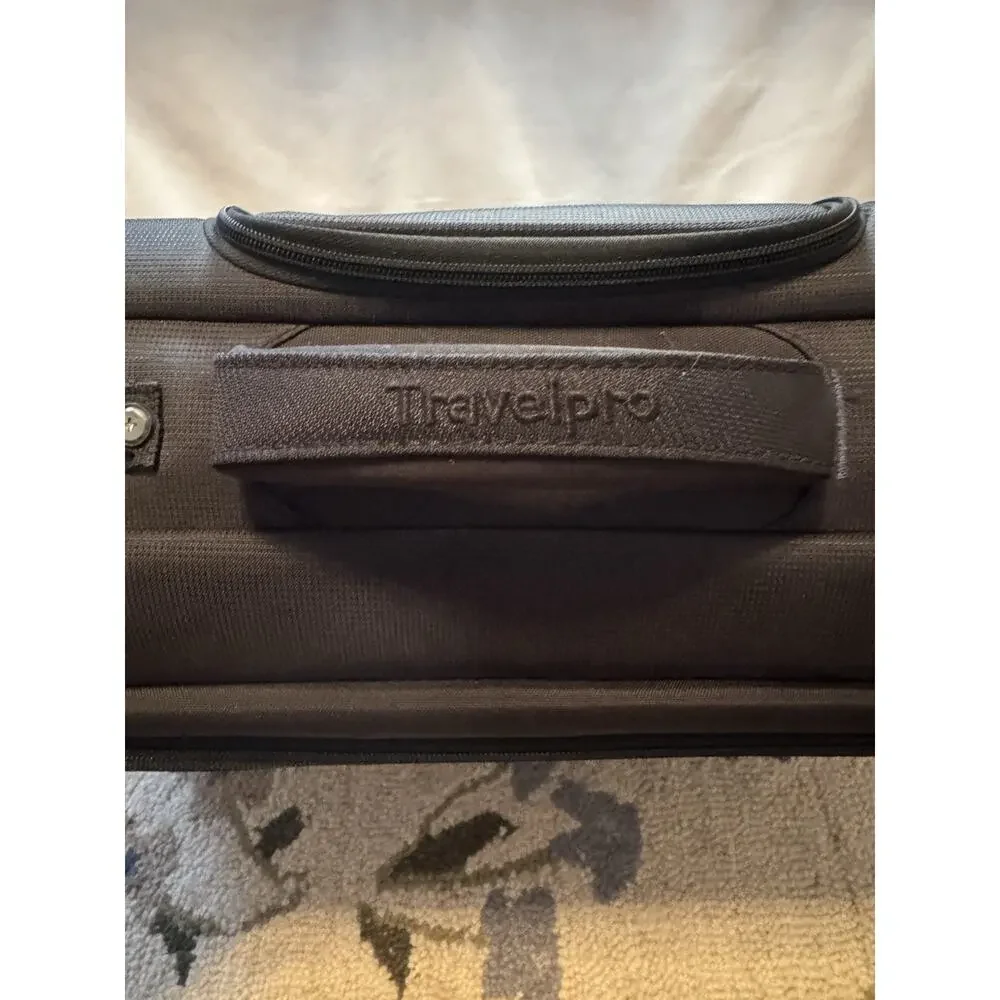 Travelpro Rolling Garment Carry On Suitcase Black Flight Crew Luggage Case